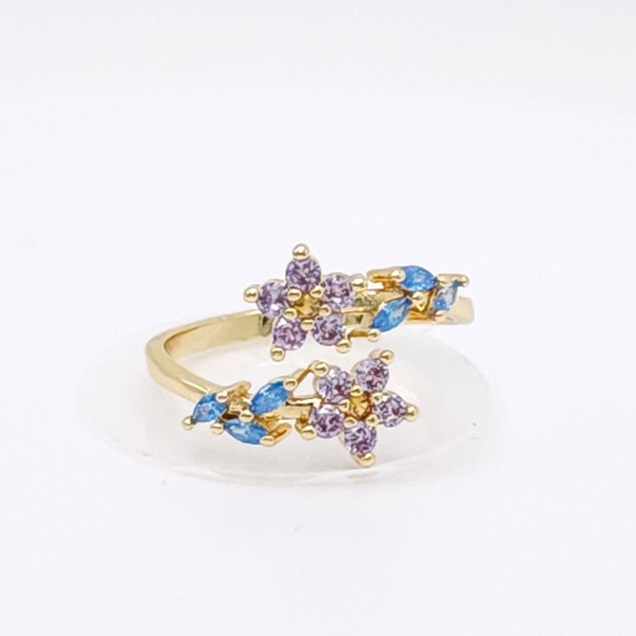 The Unbranded Brand Jewelry - Adjustable Zircon Leaf & Flower Ring Gold Tone Purple & Blue Stones NWOT